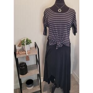 VTG Y2K Love J Gray Striped Tie Front Top L Crochet Grunge Streetwear Alt Girl